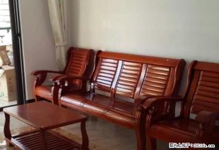 锦泰尊品楼中楼 1800元 3室2厅,配套齐全!! - 贵港28生活网 gg.28life.com