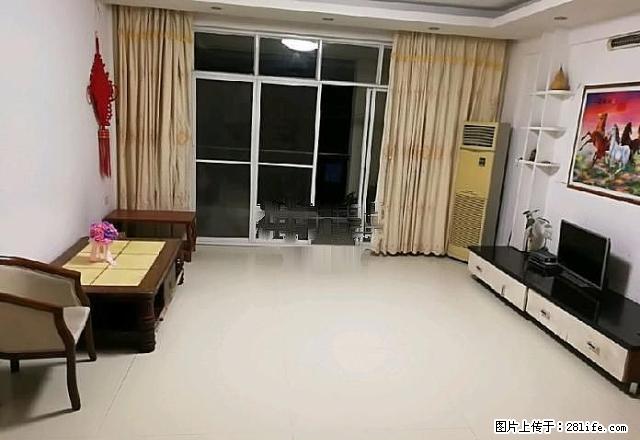 房子好不好,看了就知道,国际新城 1900元 4室2厅2卫 - 房屋出租 - 房屋租售 - 贵港分类信息 - 贵港28生活网 gg.28life.com